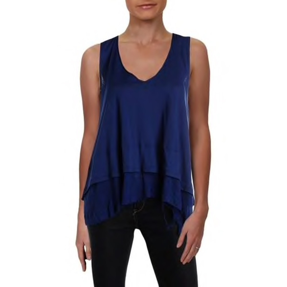 2/$20 We The Free Women’s Distressed V-Neck Tank